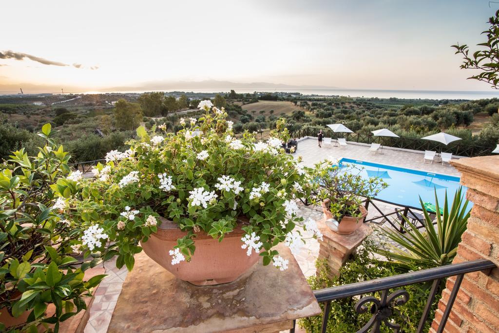 Le Colline Del Gelso-Masseria Mazzei Rossano Extérieur photo