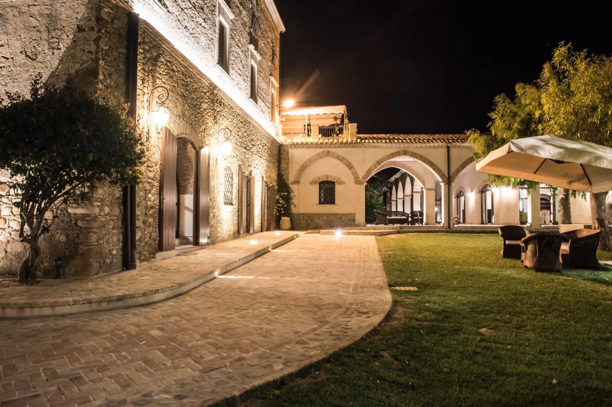 Maison d'hôtes Le Colline Del Gelso-Masseria Mazzei à Rossano Extérieur photo